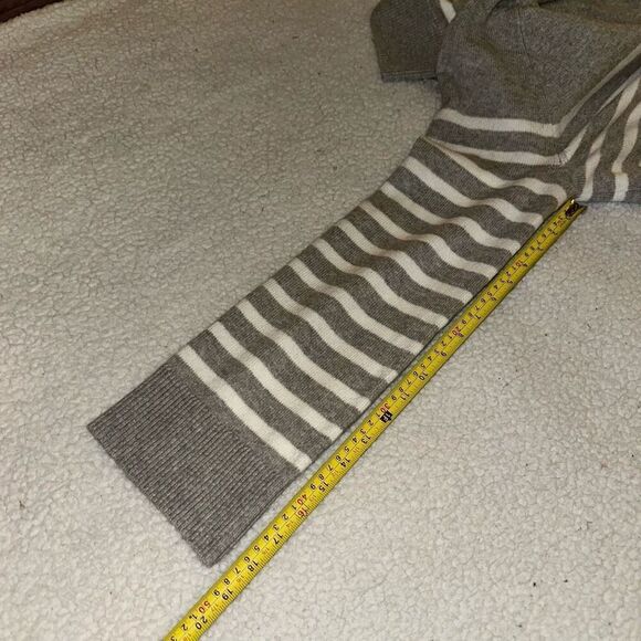 Charter Club Gray White Stripe Back Pleat Sweater Medium NWT - Picture 12 of 14